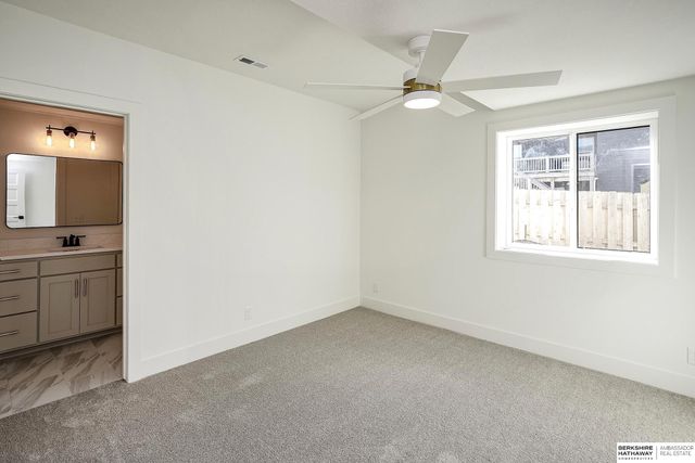 11403 S 191st Avenue, Gretna, NE 68028