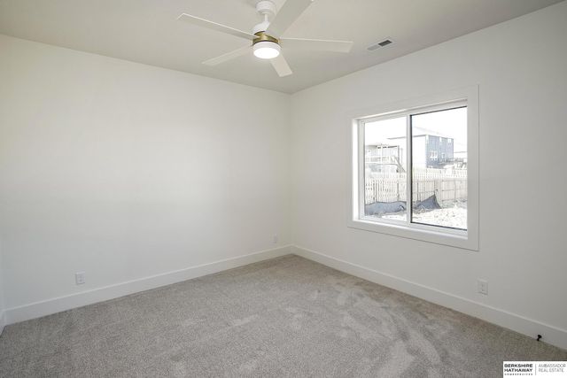 11403 S 191st Avenue, Gretna, NE 68028