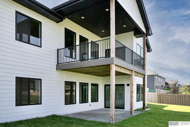 11403 S 191st Avenue, Gretna, NE 68028