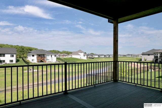 11403 S 191st Avenue, Gretna, NE 68028