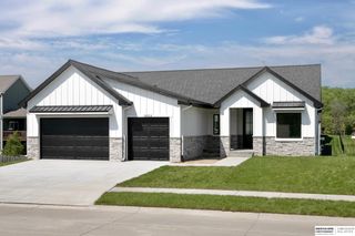 11403 S 191st Avenue, Gretna, NE 68028