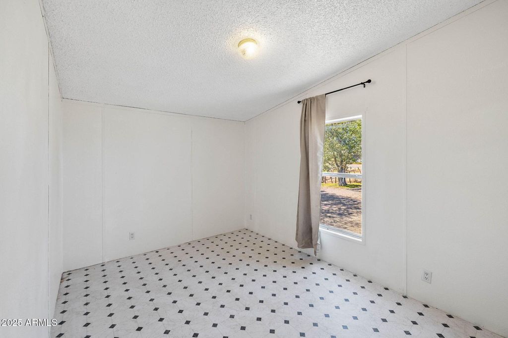 Image 15 of property listing at 155 N STATE ROUTE 89 --, Chino Valley, AZ 86323