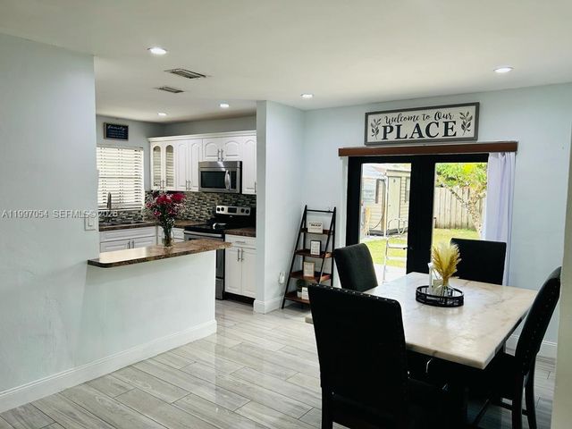 3763 NW 204th St, Miami Gardens, FL 33055