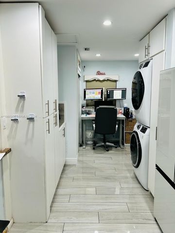 3763 NW 204th St, Miami Gardens, FL 33055