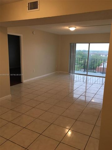 4164 Inverrary Drive 813, Lauderhill, FL 33319