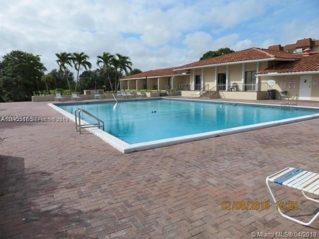 4164 Inverrary Drive 813, Lauderhill, FL 33319