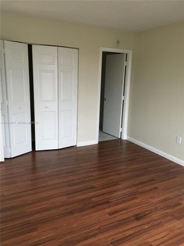 4164 Inverrary Drive 813, Lauderhill, FL 33319