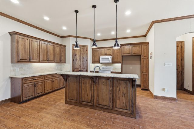 108 S Walnut Street, Roanoke, TX 76262