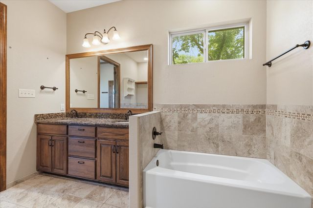 108 S Walnut Street, Roanoke, TX 76262