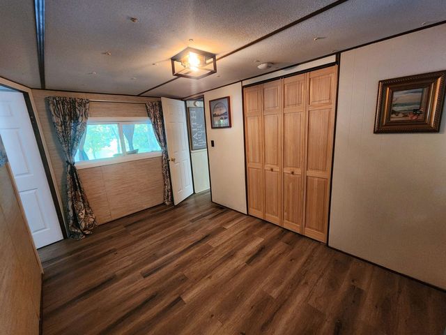 43 E Lakeshore Drive, Highland, AR 72542