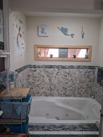 43 E Lakeshore Drive, Highland, AR 72542