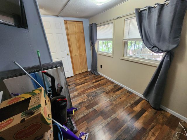 43 E Lakeshore Drive, Highland, AR 72542