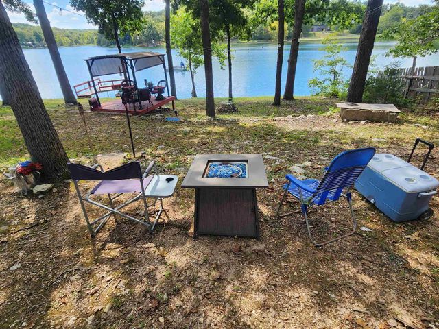 43 E Lakeshore Drive, Highland, AR 72542