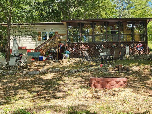 43 E Lakeshore Drive, Highland, AR 72542