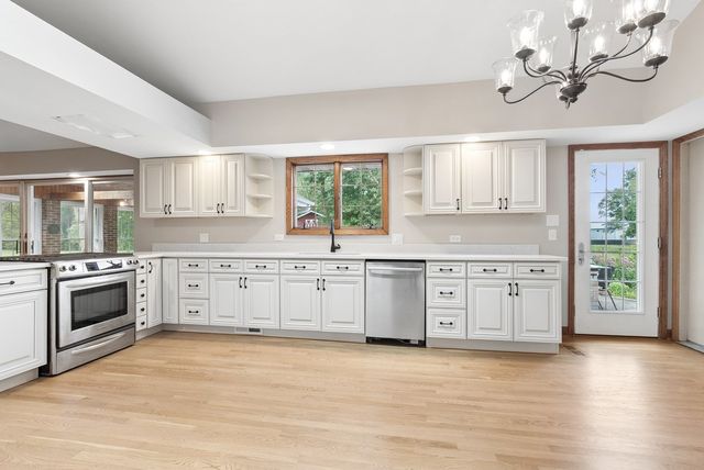 24820 S Harlem Avenue, Monee, IL 60449