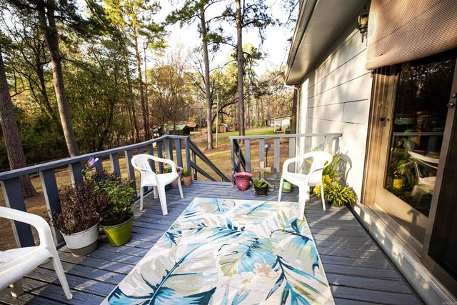 1327 Pine Cir, Smackover, AR 71762