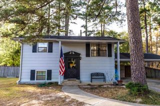 1327 Pine Cir, Smackover, AR 71762