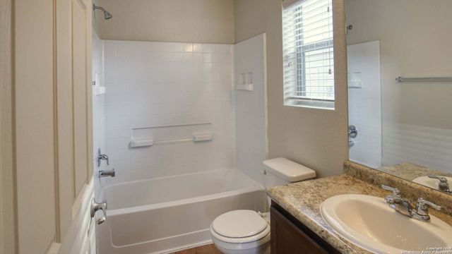 8935 Bonnie Butler, San Antonio, TX 78221