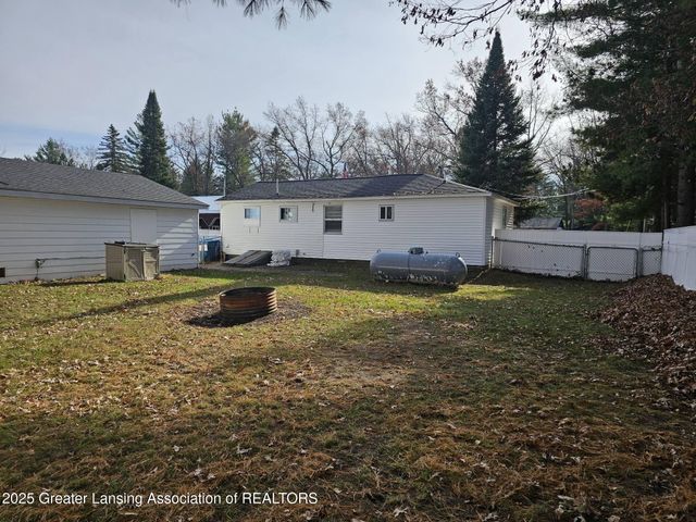 6361 Robin Drive, Harrison, MI 48625