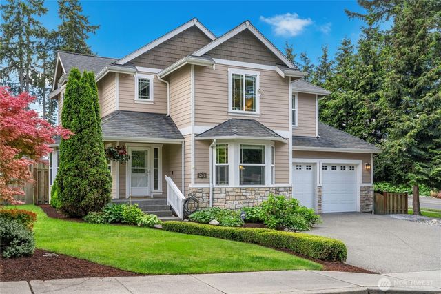 803 S 232nd Street, Des Moines, WA 98198