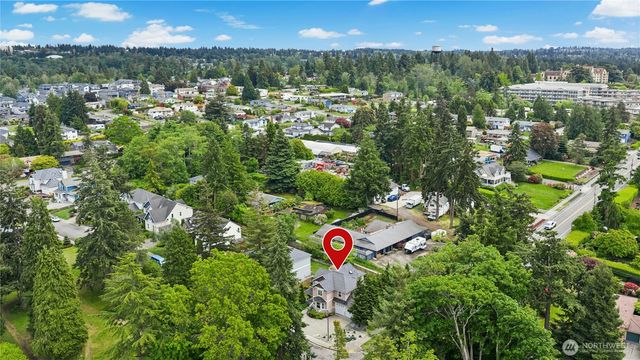 803 S 232nd Street, Des Moines, WA 98198