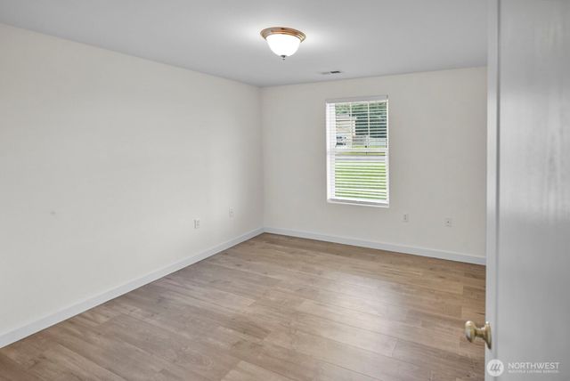 5502 Crystal Springs Place NE, Moses Lake, WA 98837