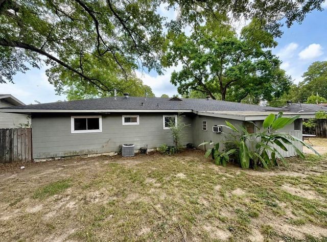 104 Clark St., Petal, MS 39465