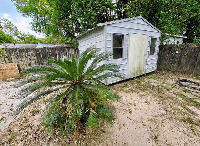 104 Clark St., Petal, MS 39465