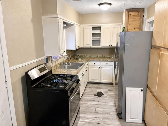 104 Clark St., Petal, MS 39465