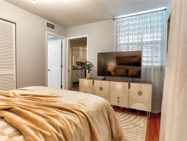 322 TIMBERLAKE DRIVE 322, Bradenton, FL 34210