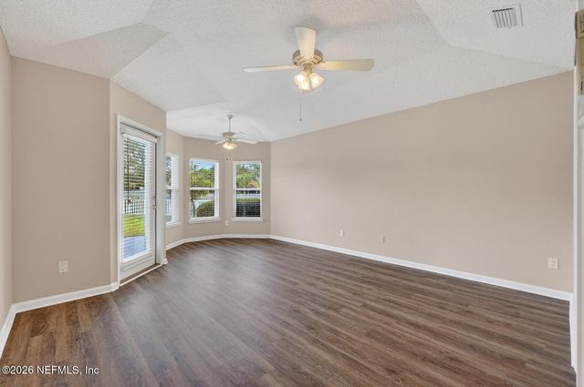 1104 HIDEAWAY Drive N, Jacksonville, FL 32259