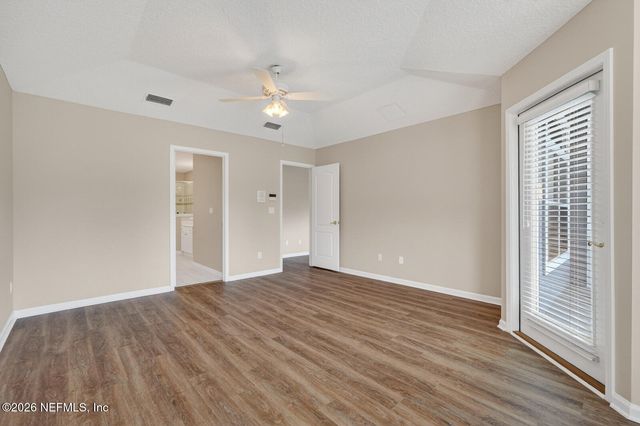 1104 HIDEAWAY Drive N, Jacksonville, FL 32259