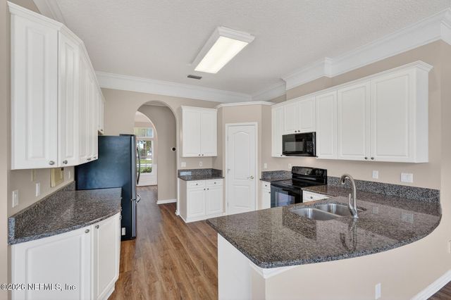 1104 HIDEAWAY Drive N, Jacksonville, FL 32259