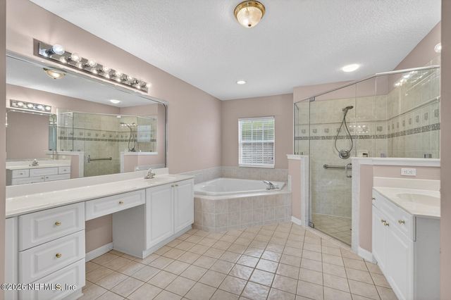 1104 HIDEAWAY Drive N, Jacksonville, FL 32259