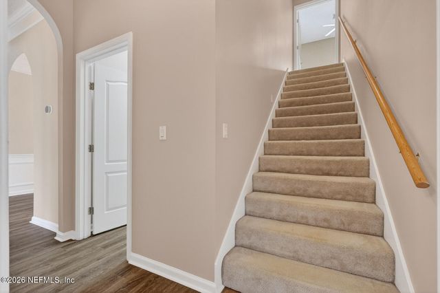 1104 HIDEAWAY Drive N, Jacksonville, FL 32259