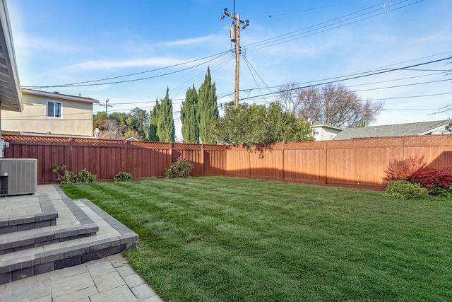 631 Nicholson Avenue, Santa Clara, CA 95051