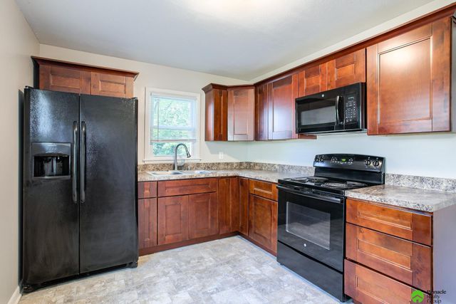 1156 Fairfield Street, Lincoln, NE 68521