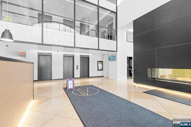 250 Gorge Road 8J, Cliffside Park, NJ 07010