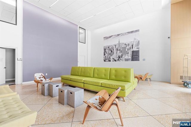 250 Gorge Road 8J, Cliffside Park, NJ 07010