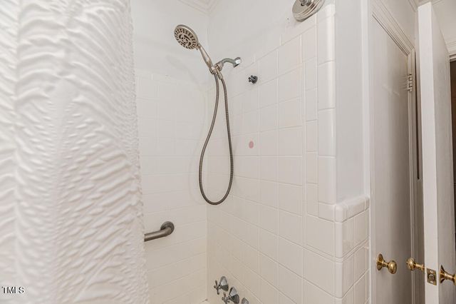 702 N Vance Street, Sanford, NC 27330