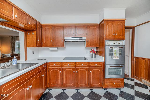 702 N Vance Street, Sanford, NC 27330