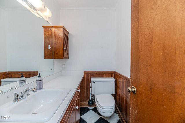 702 N Vance Street, Sanford, NC 27330