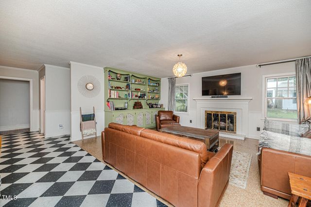 702 N Vance Street, Sanford, NC 27330