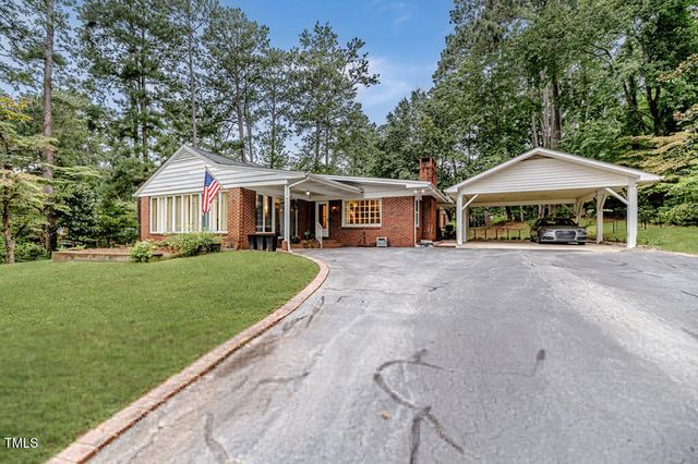 702 N Vance Street, Sanford, NC 27330