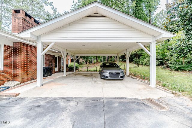 702 N Vance Street, Sanford, NC 27330