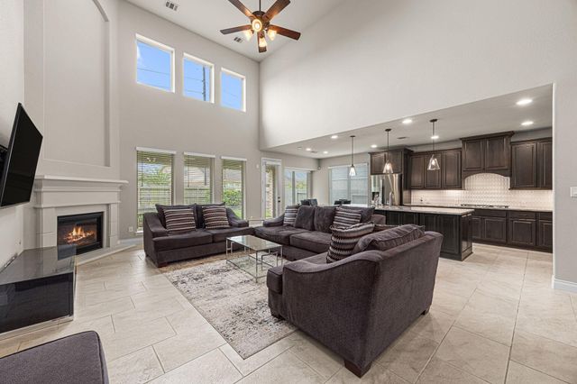 1818 Lottie Moore Loop, Richmond, TX 77469
