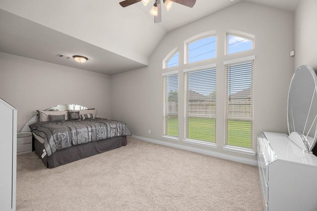 1818 Lottie Moore Loop, Richmond, TX 77469