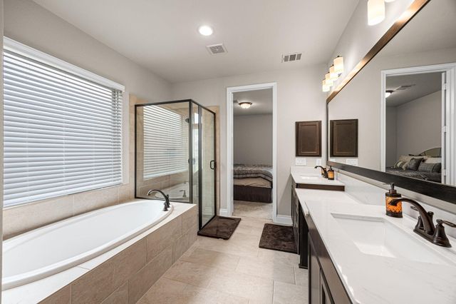 1818 Lottie Moore Loop, Richmond, TX 77469