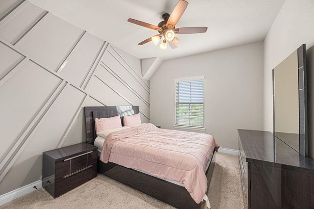 1818 Lottie Moore Loop, Richmond, TX 77469