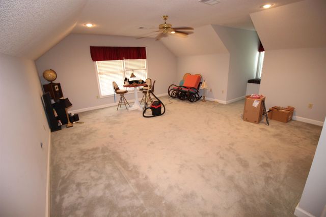 7584 FOSTER RIDGE RD, Germantown, TN 38138